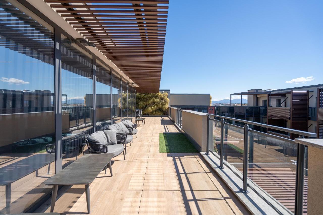 Aurealiving - Trastevere Suite With Rooftop & Gym, Your Place In Rom Exterior foto